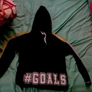 I’ve had it for years never worn it doesn’t have a tag